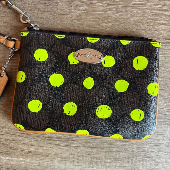 Coach Green Neon Polka Dot Signature Canvas Wristlet Style Number F52581 - Picture 14 of 16